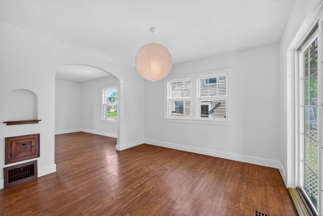 1109 S Webster Street, Jackson, MI 49203