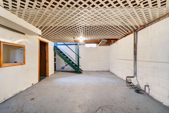 1109 S Webster Street, Jackson, MI 49203
