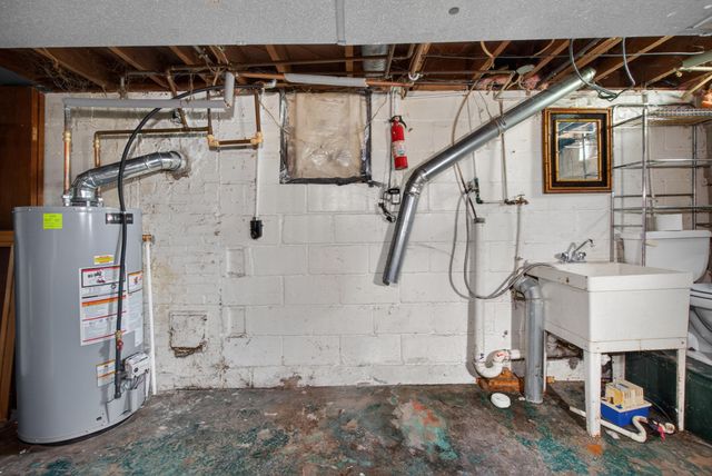 1109 S Webster Street, Jackson, MI 49203