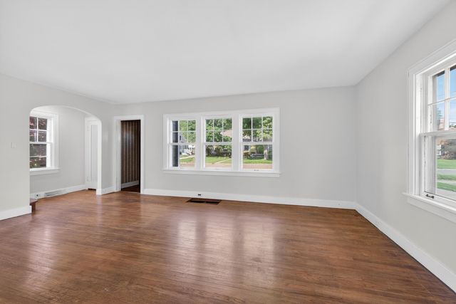 1109 S Webster Street, Jackson, MI 49203