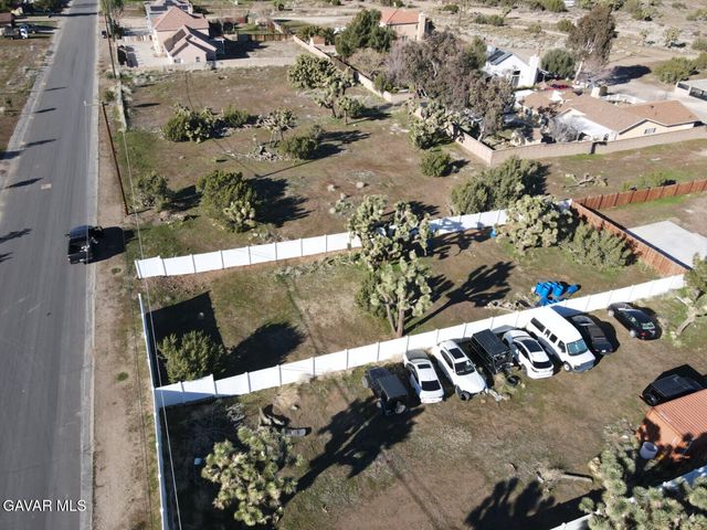 36447 Rozalee Drive, Palmdale, CA 93550