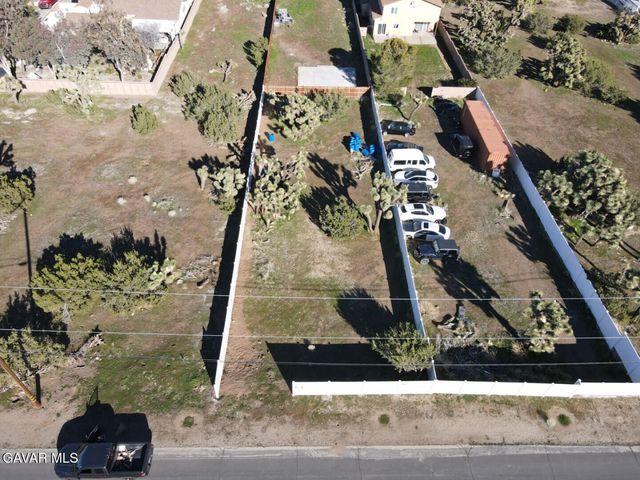 36447 Rozalee Drive, Palmdale, CA 93550