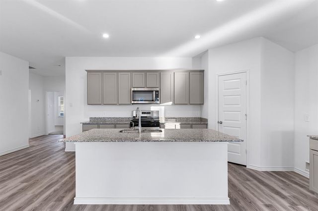 5640 Canvasback Drive, Orange, TX 77632