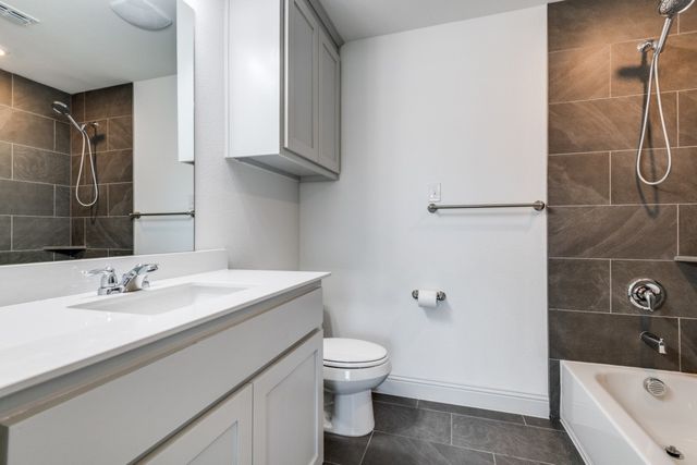 332 Braves Way, Lavon, TX 75166