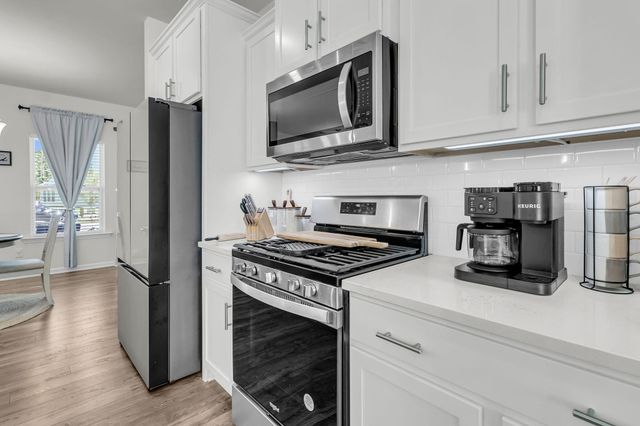 250 Surfbird Road, Summerville, SC 29486