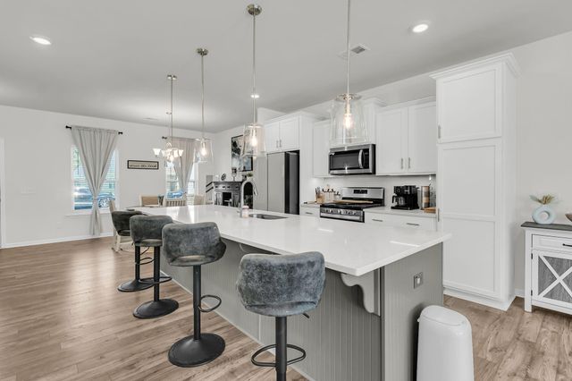 250 Surfbird Road, Summerville, SC 29486