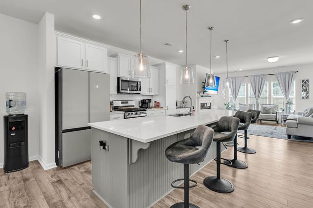 250 Surfbird Road, Summerville, SC 29486