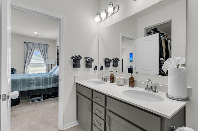 250 Surfbird Road, Summerville, SC 29486
