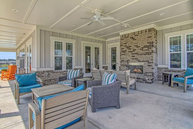 250 Surfbird Road, Summerville, SC 29486