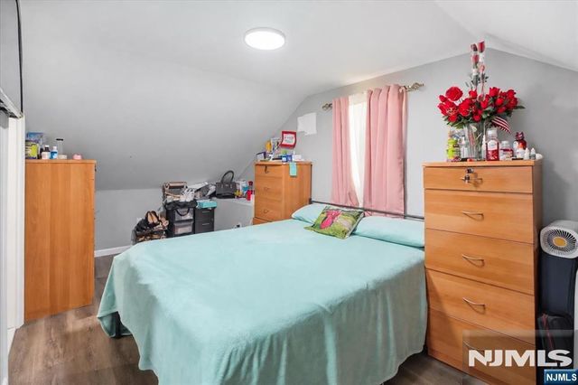 87 17th Street, Paterson, NJ 07524