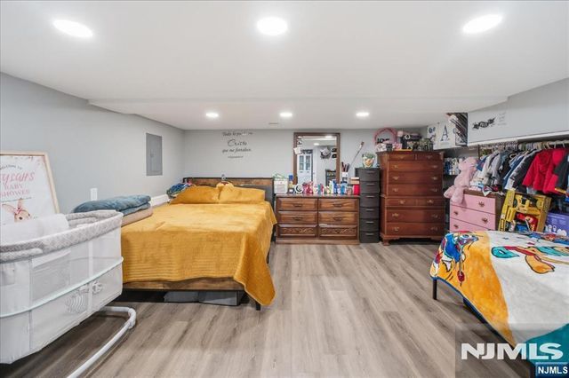 87 17th Street, Paterson, NJ 07524