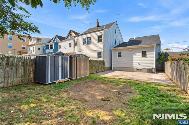 87 17th Street, Paterson, NJ 07524