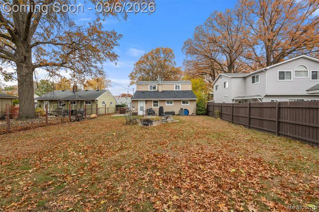 34441 Phyllis Street, Wayne, MI 48184