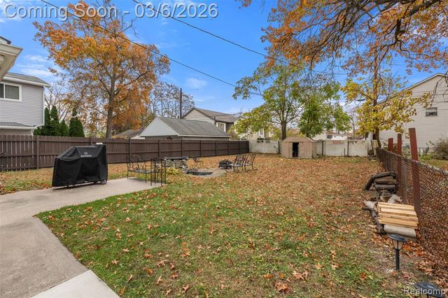 34441 Phyllis Street, Wayne, MI 48184