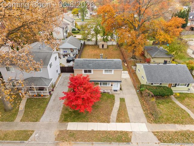 34441 Phyllis Street, Wayne, MI 48184