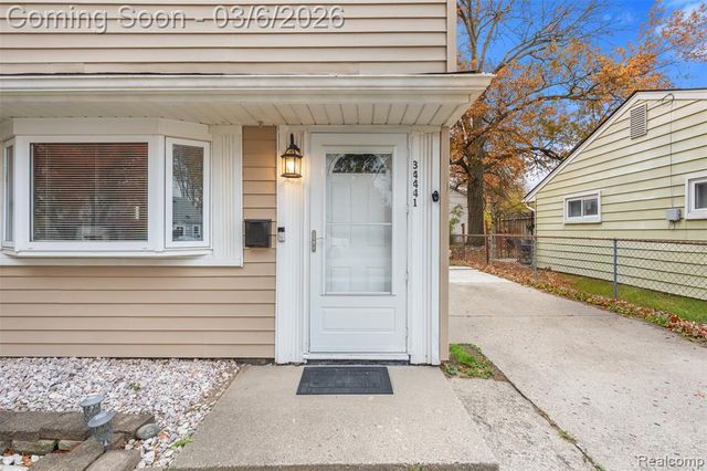 34441 Phyllis Street, Wayne, MI 48184