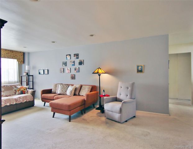 39 Avon Circle A, Rye Brook, NY 10573