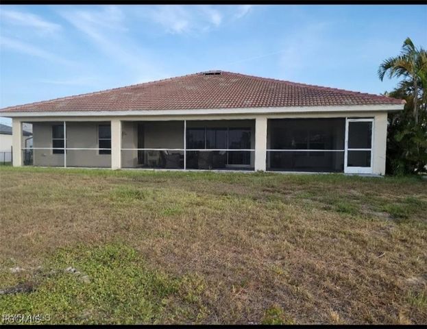 3805 NW 41st LN, Cape Coral, FL 33993