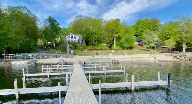 35 King Arthur Lane, Bristol, NH 03222