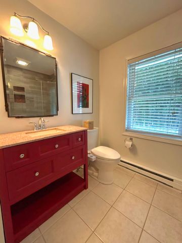 35 King Arthur Lane, Bristol, NH 03222