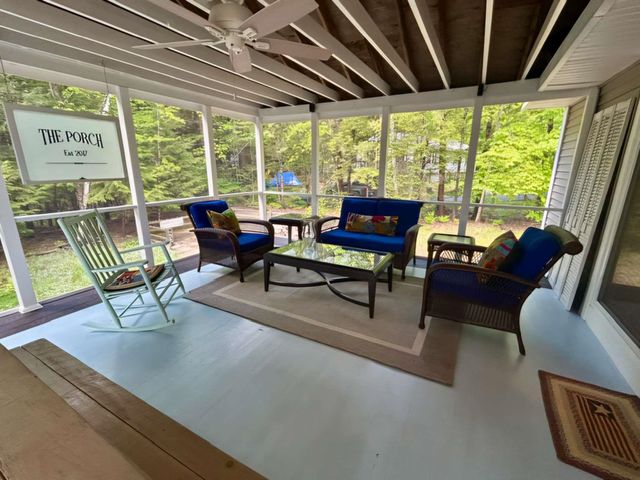 35 King Arthur Lane, Bristol, NH 03222