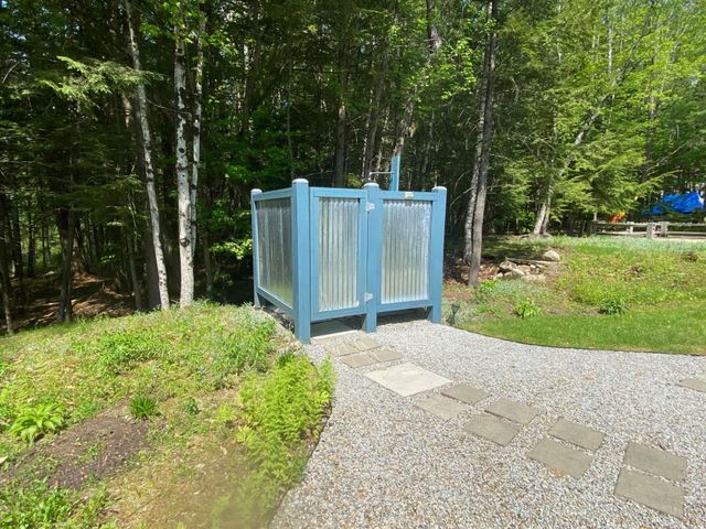 35 King Arthur Lane, Bristol, NH 03222