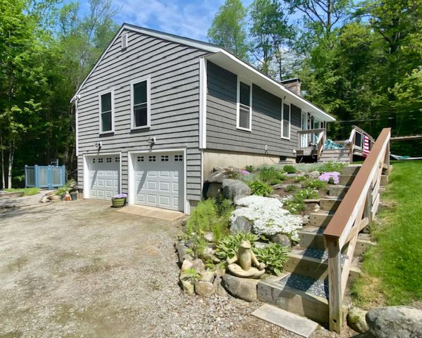 35 King Arthur Lane, Bristol, NH 03222
