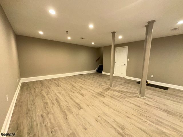 1047 Cambridge Court 1047, Mahwah Twp., NJ 07430