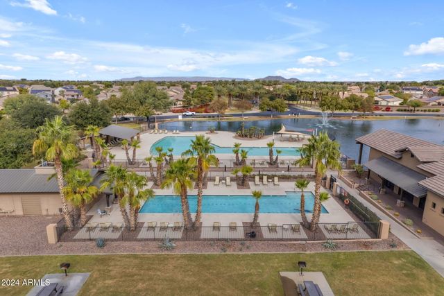 44395 W BAILEY Drive, Maricopa, AZ 85138