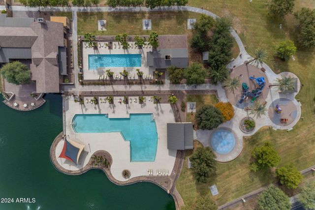 44395 W BAILEY Drive, Maricopa, AZ 85138