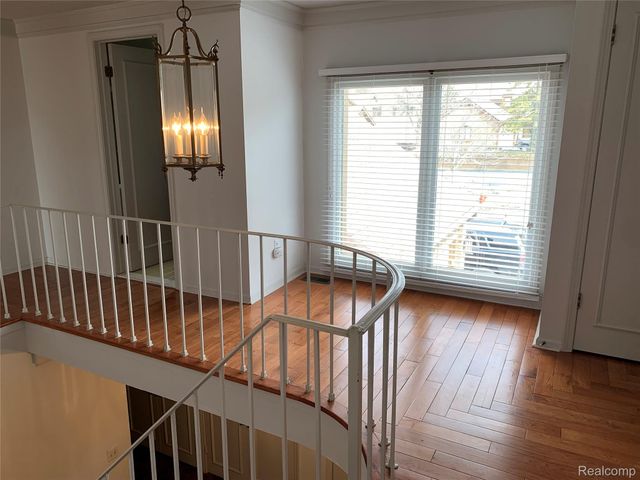 1867 CHIPPING WAY Court, Bloomfield Charter Township, MI 48302