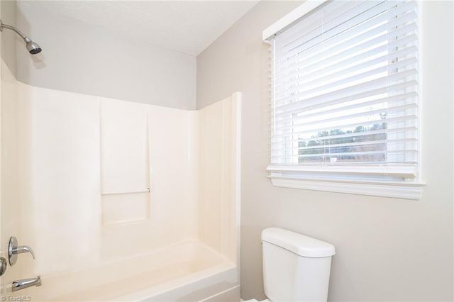 6100 Radds Street, Lexington, NC 27295