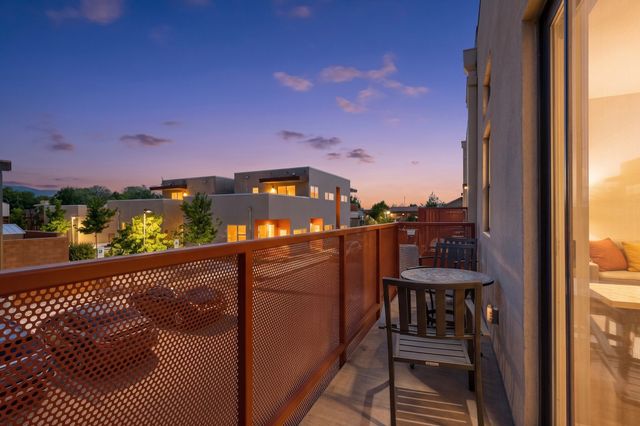 1109 Paseo Corazon D-3, Santa Fe, NM 87507