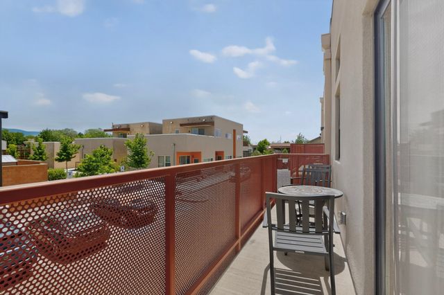 1109 Paseo Corazon D-3, Santa Fe, NM 87507