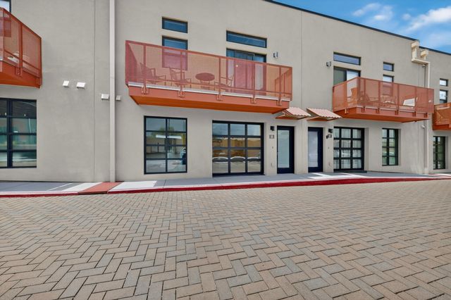 1109 Paseo Corazon D-3, Santa Fe, NM 87507
