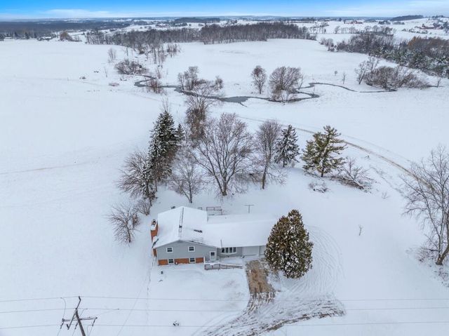 N302 County Road I, Random Lake, WI 53075