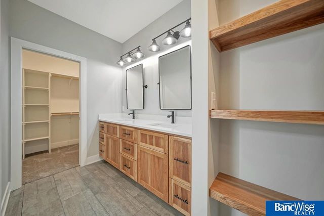 9134 Marbella Drive, Lincoln, NE 68520