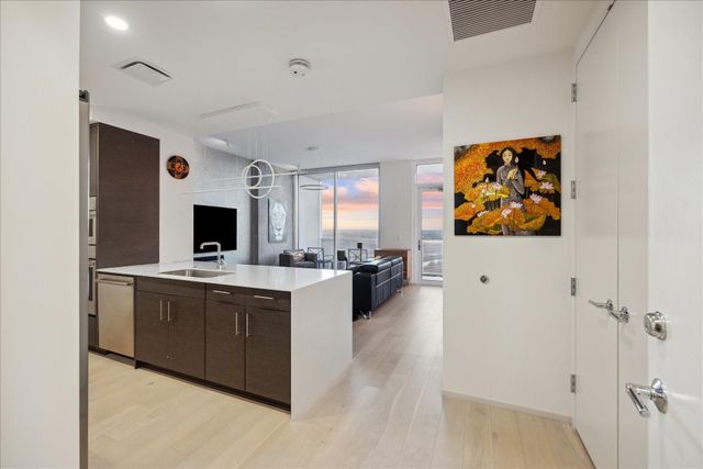 301 West Ave 4708, Austin, TX 78701