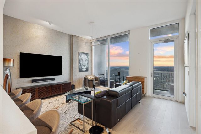 301 West Ave 4708, Austin, TX 78701