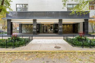 1445 N State Parkway 1904, Chicago, IL 60610