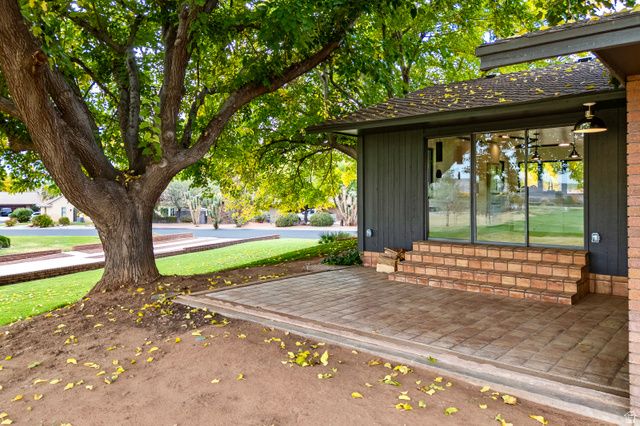 3009 S JACOB HAMBLIN DR, St. George, UT 84790