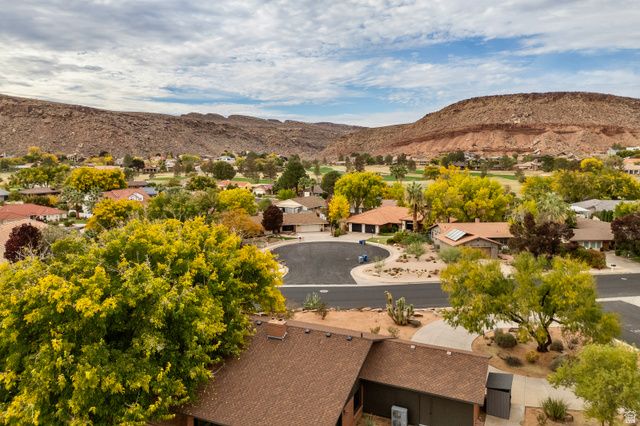 3009 S JACOB HAMBLIN DR, St. George, UT 84790