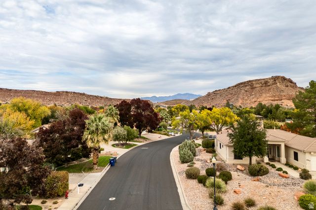 3009 S JACOB HAMBLIN DR, St. George, UT 84790