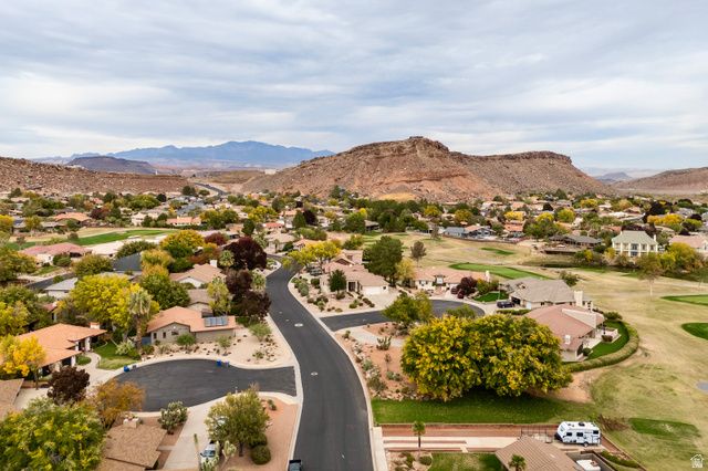 3009 S JACOB HAMBLIN DR, St. George, UT 84790