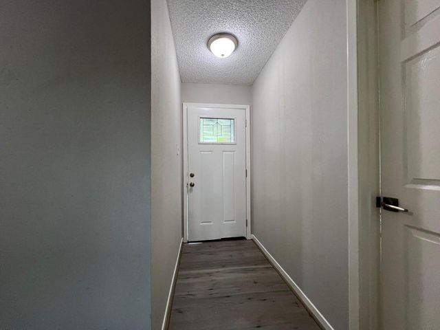 7403 Strawbridge Lane, Houston, TX 77040