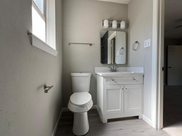 7403 Strawbridge Lane, Houston, TX 77040
