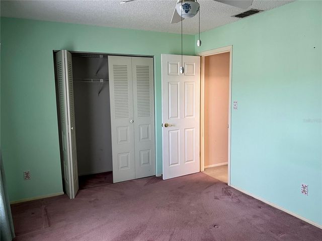 10738 LAZY LAKE DR, Orlando, FL 32821