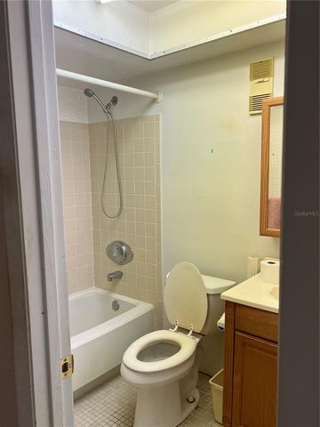 10738 LAZY LAKE DR, Orlando, FL 32821