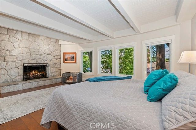 28027 Peninsula Drive, Lake Arrowhead, CA 92352