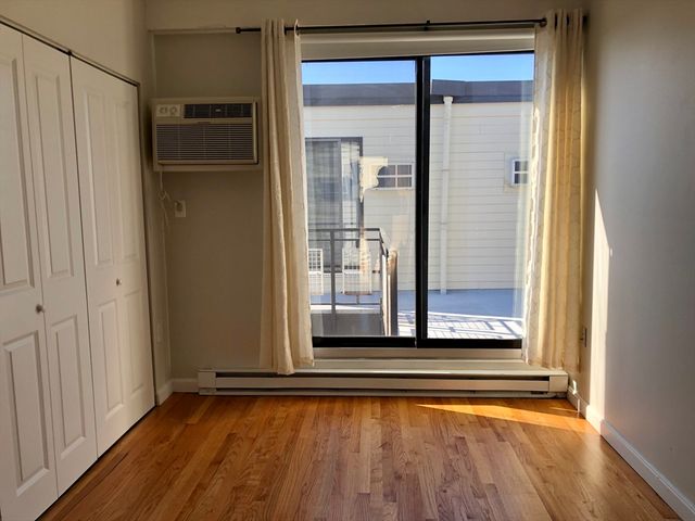 12 Stoneholm Street 616, Boston, MA 02115